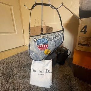 ‼️SOLD‼️💙Authentic Christian Dior